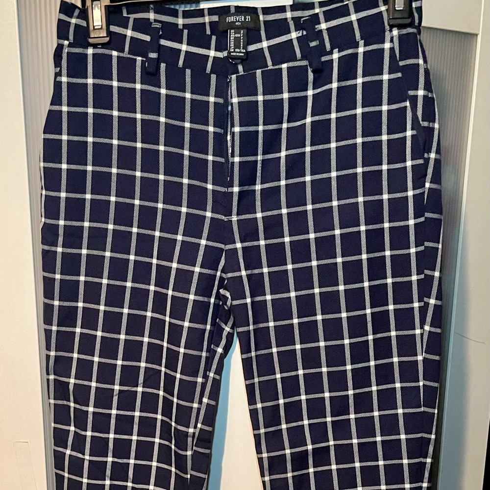 Forever 21 Men, straight leg slacks